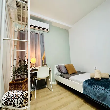 Spacious Apartment Barcelona